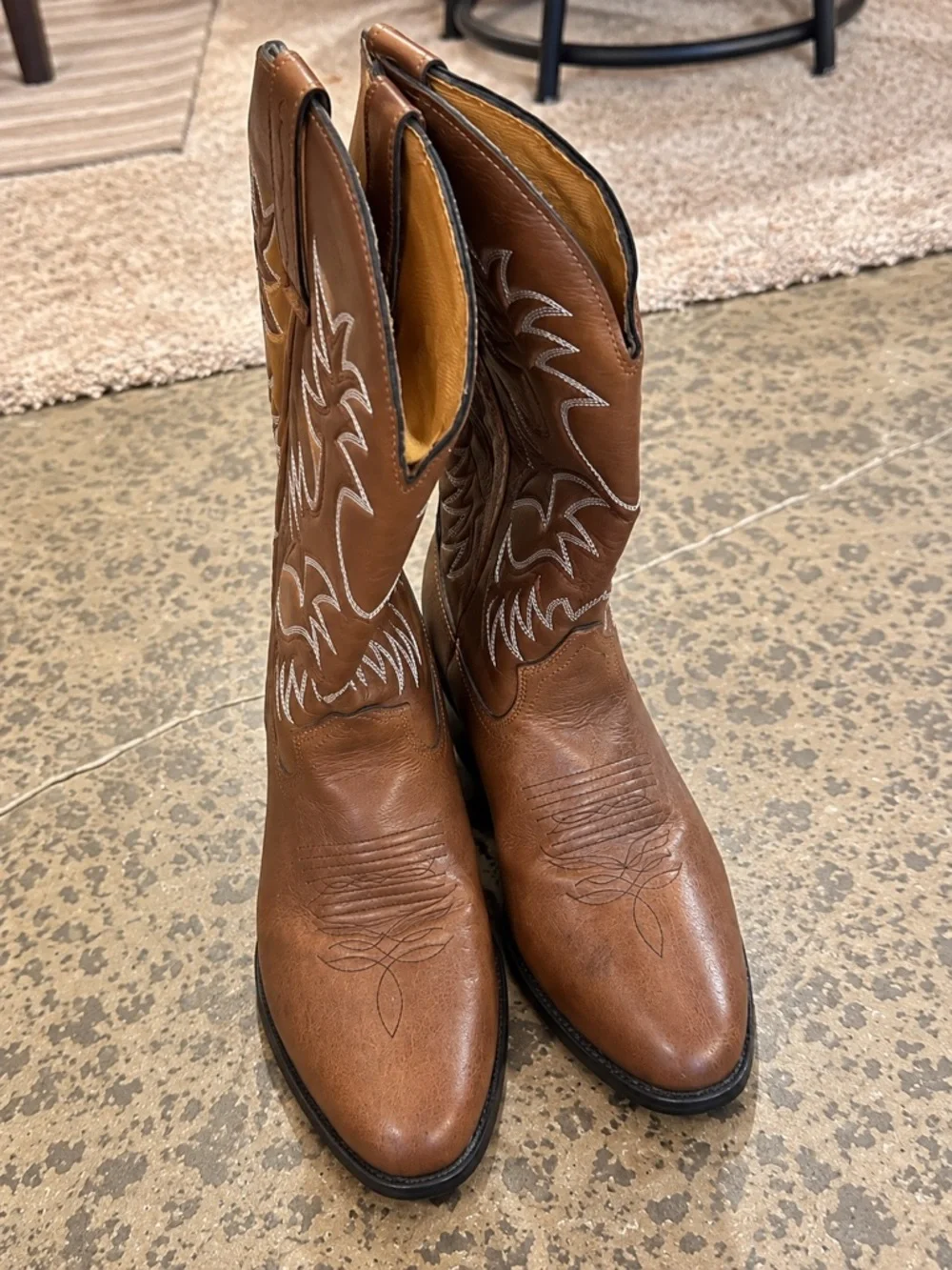 Classic Brown Western Women's Cowboy Boots